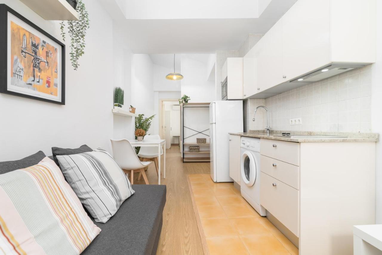 Precioso Apartamento Con Habitacion Separada En Centro Historico De Malaga Exterior photo